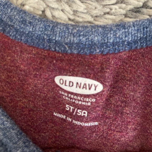 5T Grey & Red Boys Baseball Style shirt - Picture 3 of 3